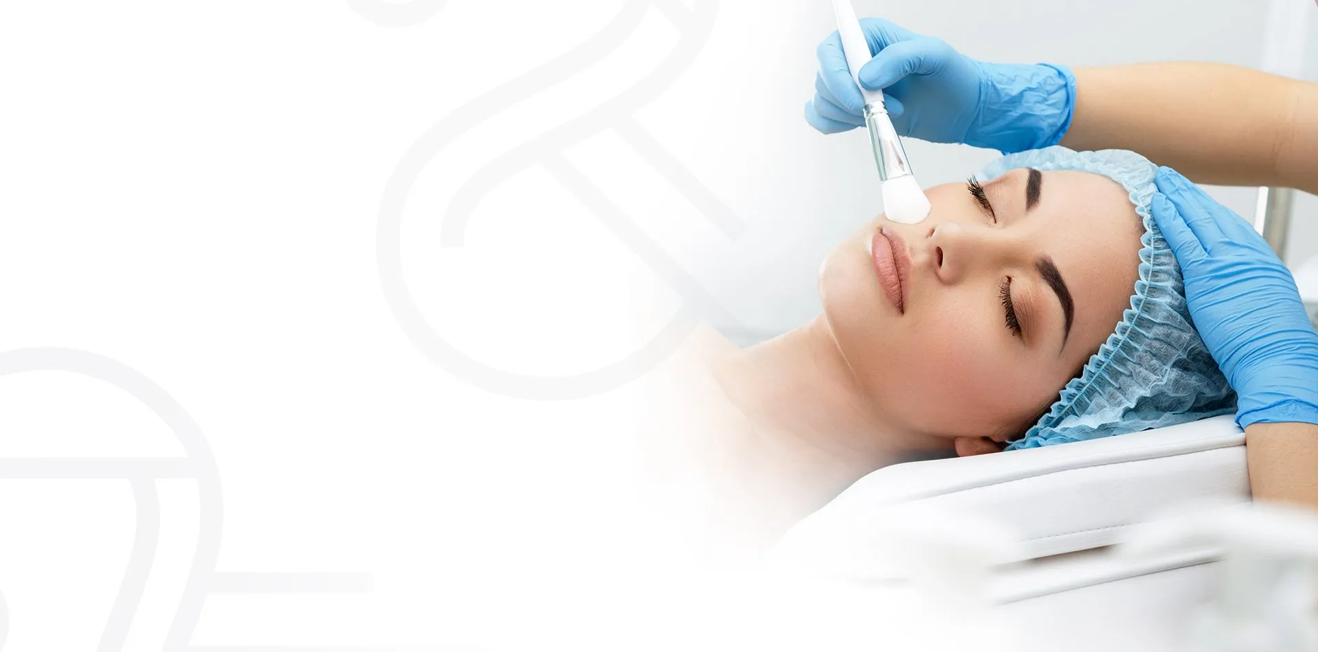 A glycolic peel being performed at Skin Science Clinic, London